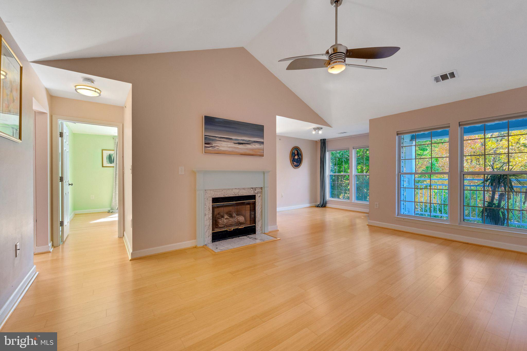 SILVERBROOK WOOD - Residential