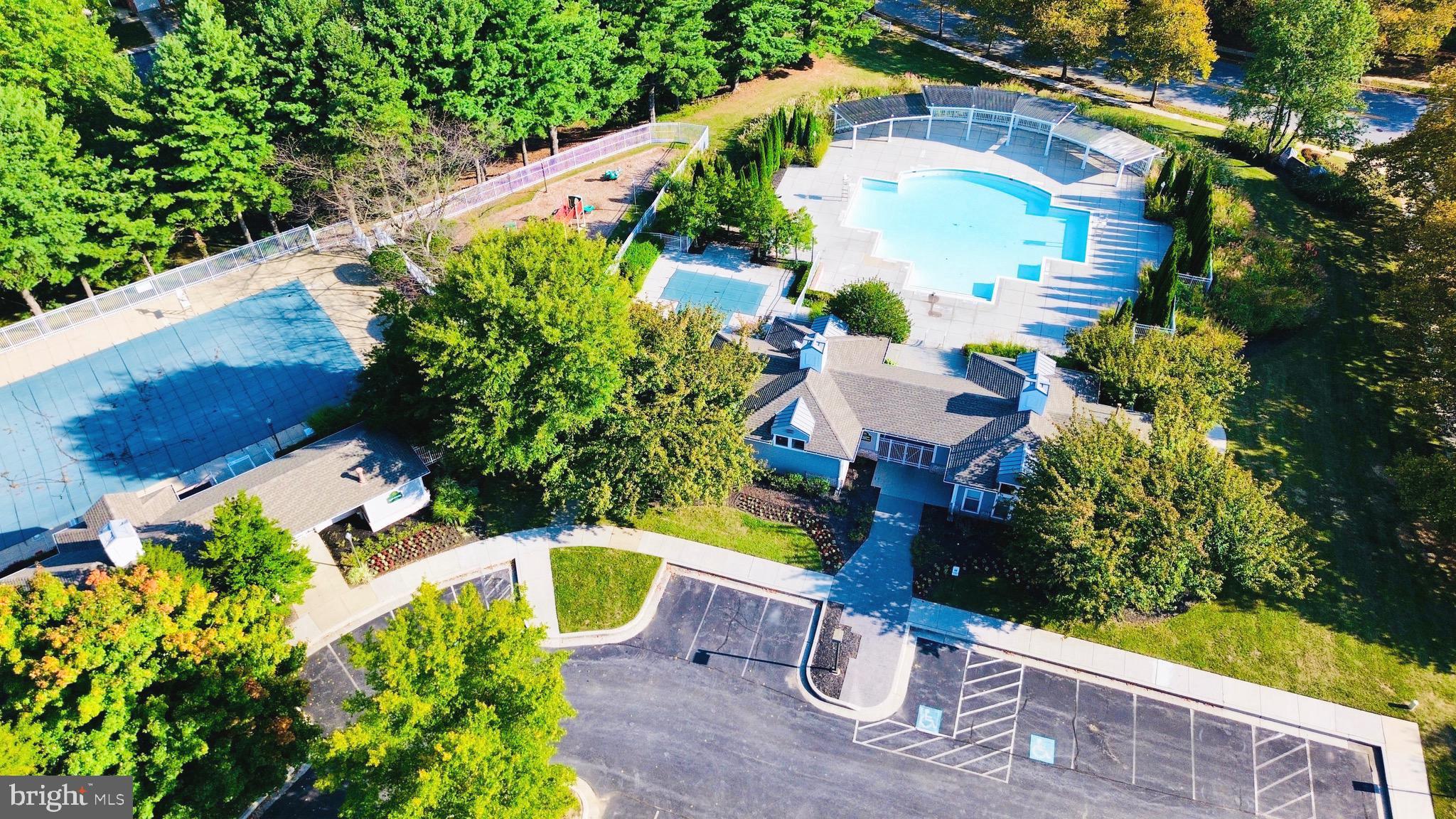 SILVERBROOK WOOD - Residential