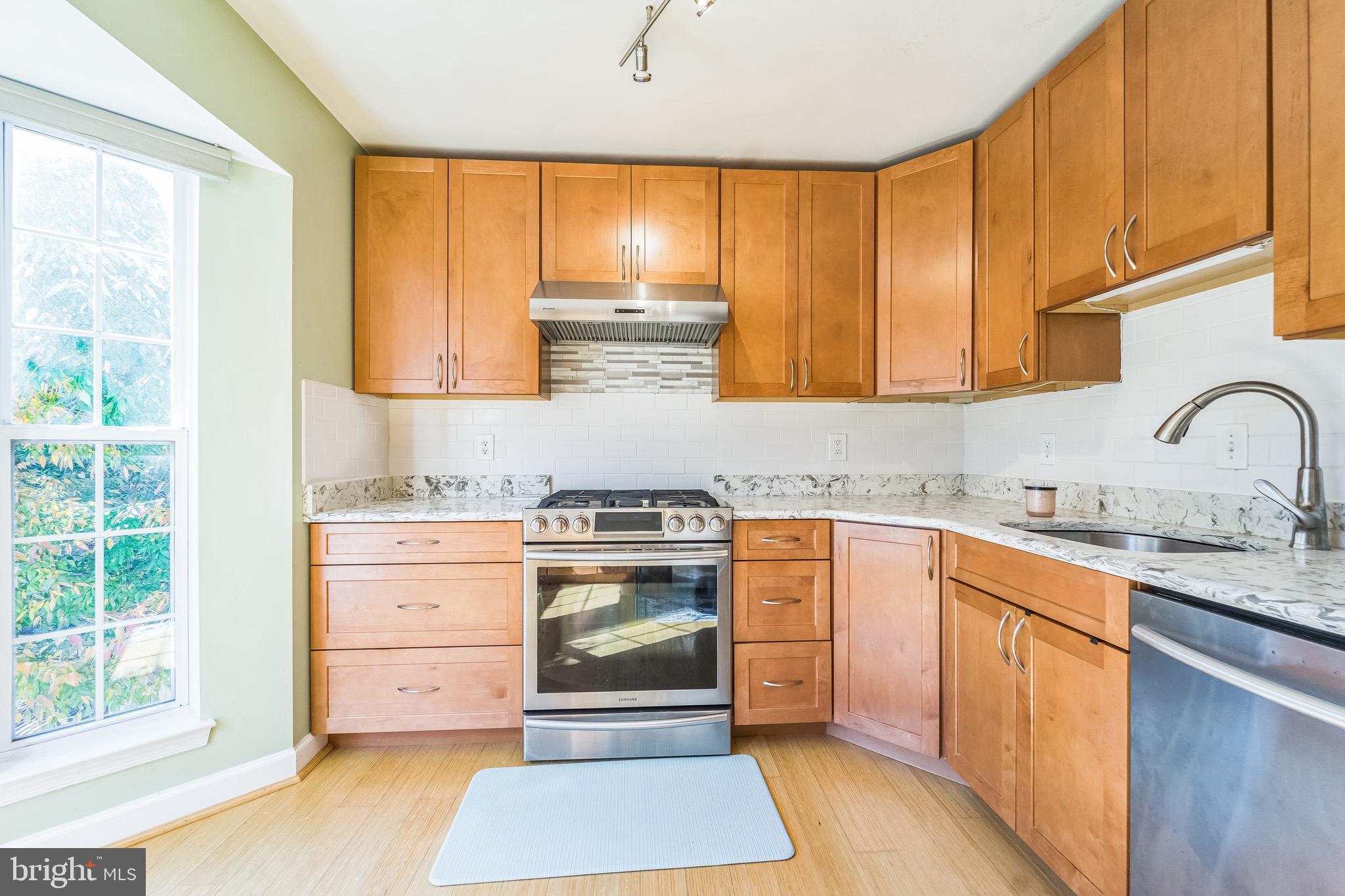 SILVERBROOK WOOD - Residential