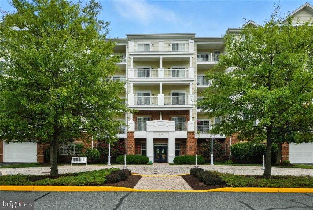 Photo of 2700 Willow Oak Drive #111B, CAMBRIDGE, MD 21613 (MLS # MDDO2010752)