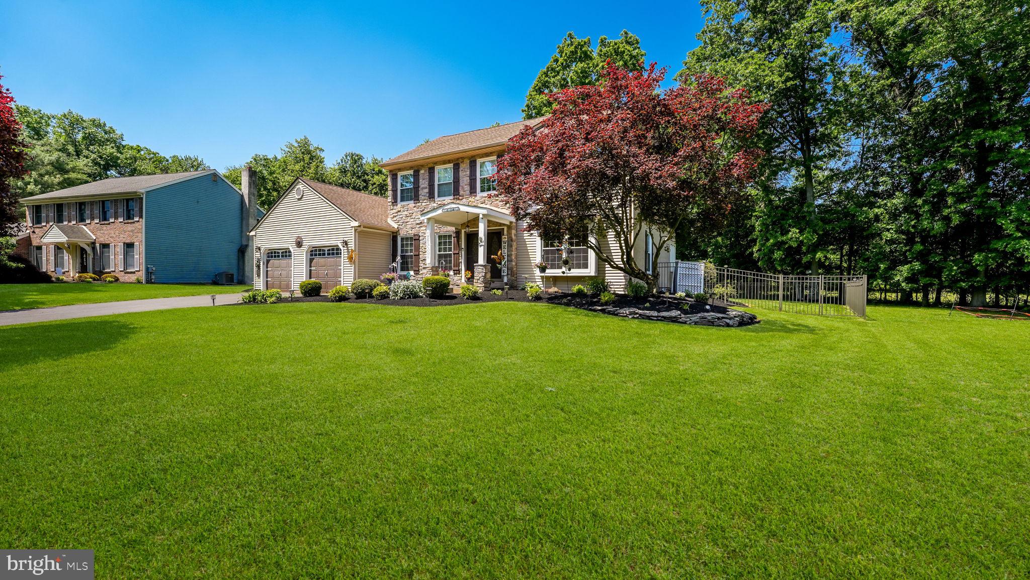 1724 BROOK LANE