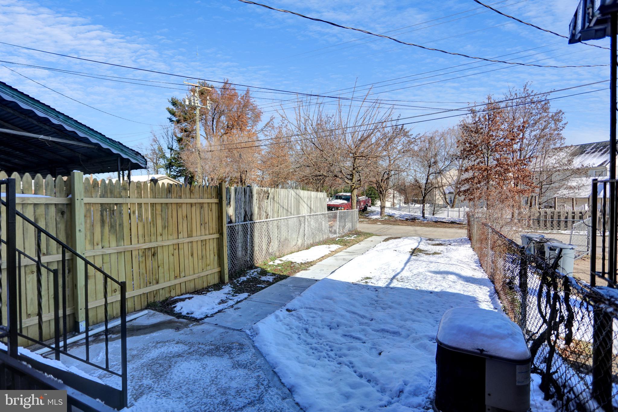 MIDDLESEX - Residential