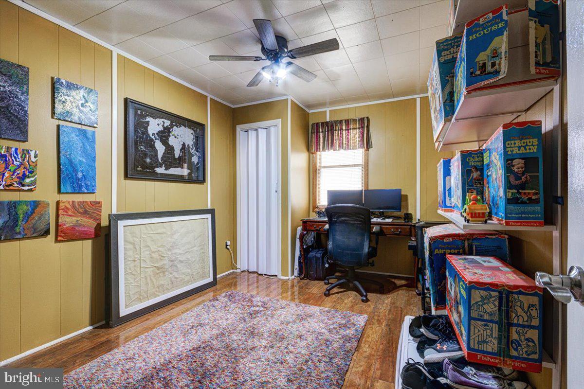 BATTLE GROVE MANOR - Residential