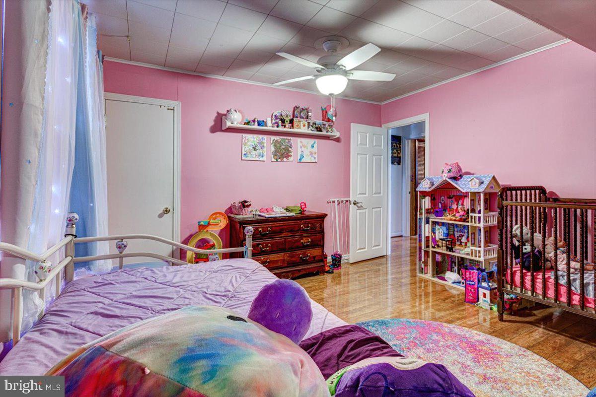 BATTLE GROVE MANOR - Residential