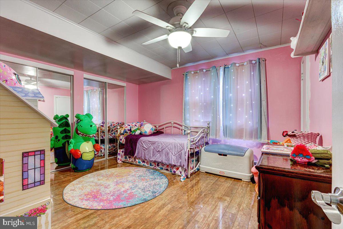 BATTLE GROVE MANOR - Residential