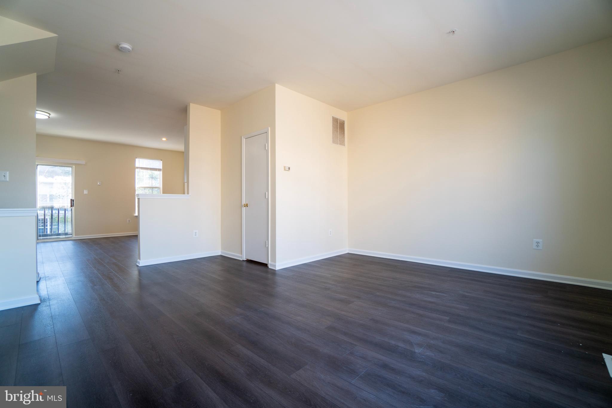 ADDISONS CHOICE - Residential Lease