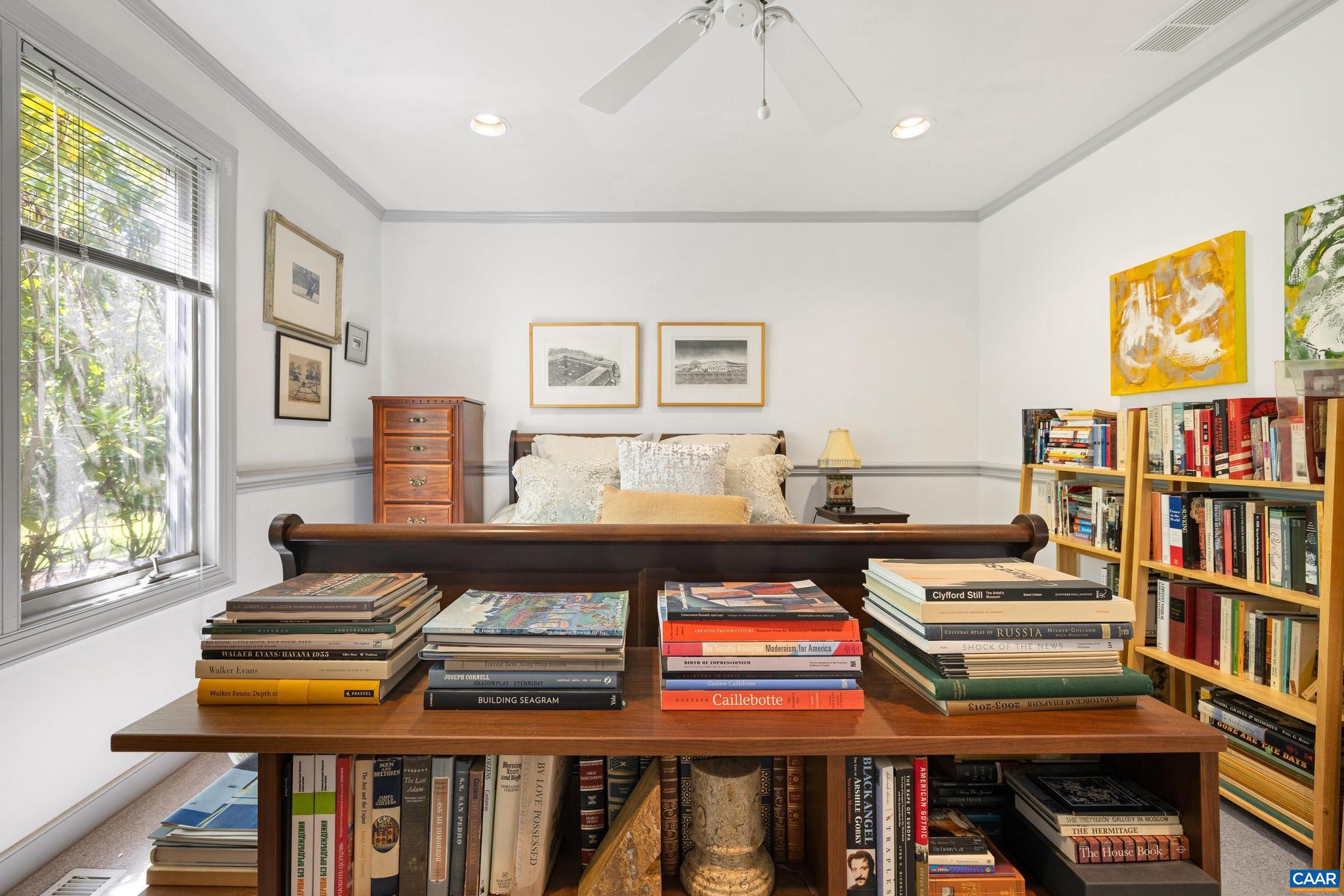 LAKE MONTICELLO - Residential