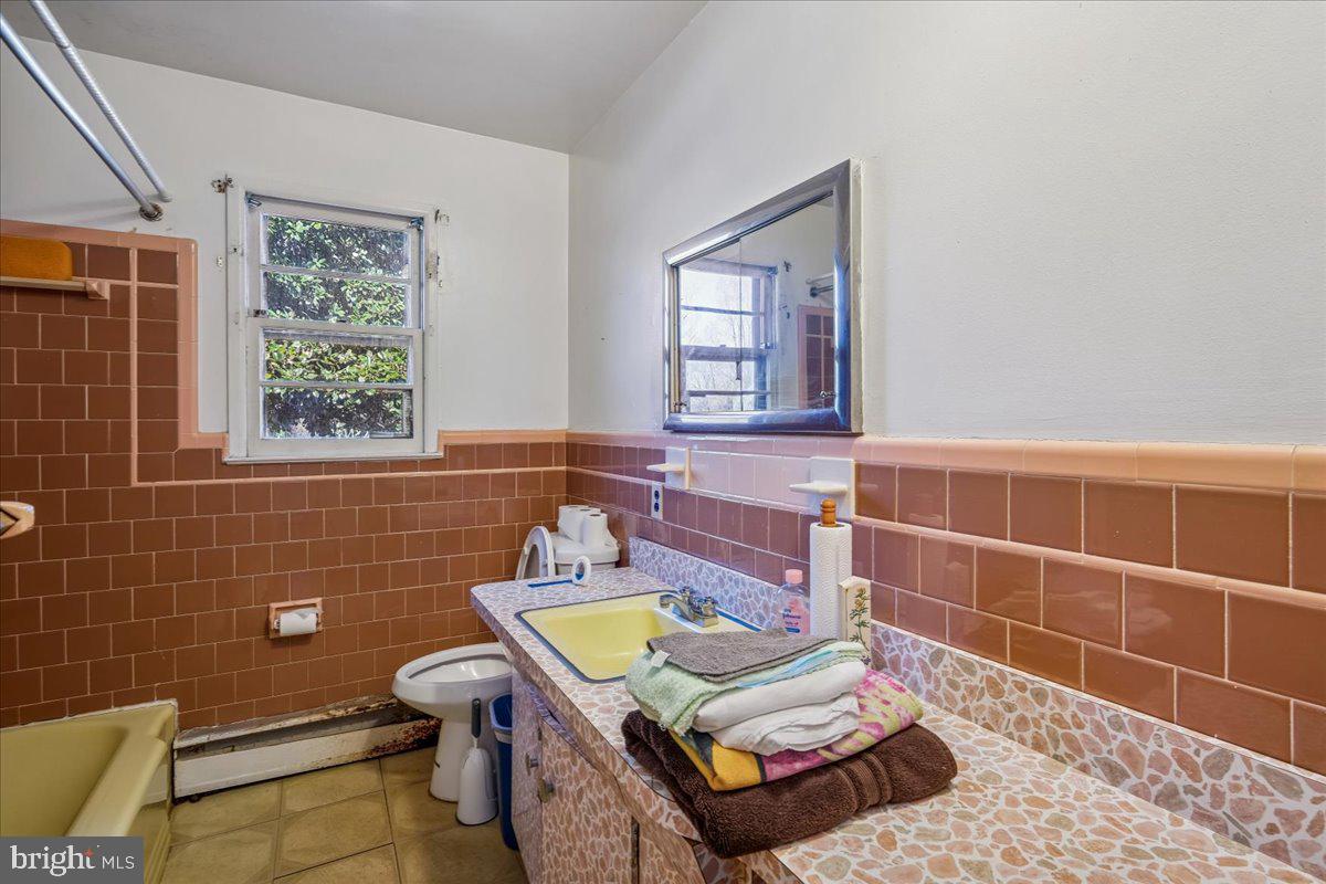 RIVER BEND - Residential