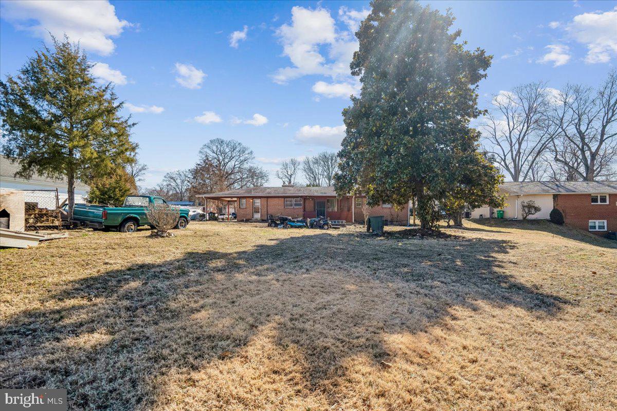 RIVER BEND - Residential