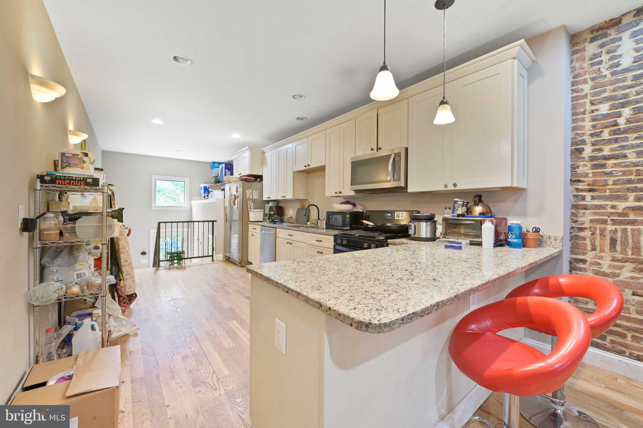 HAMPDEN HISTORIC DISTRICT - Residential Lease