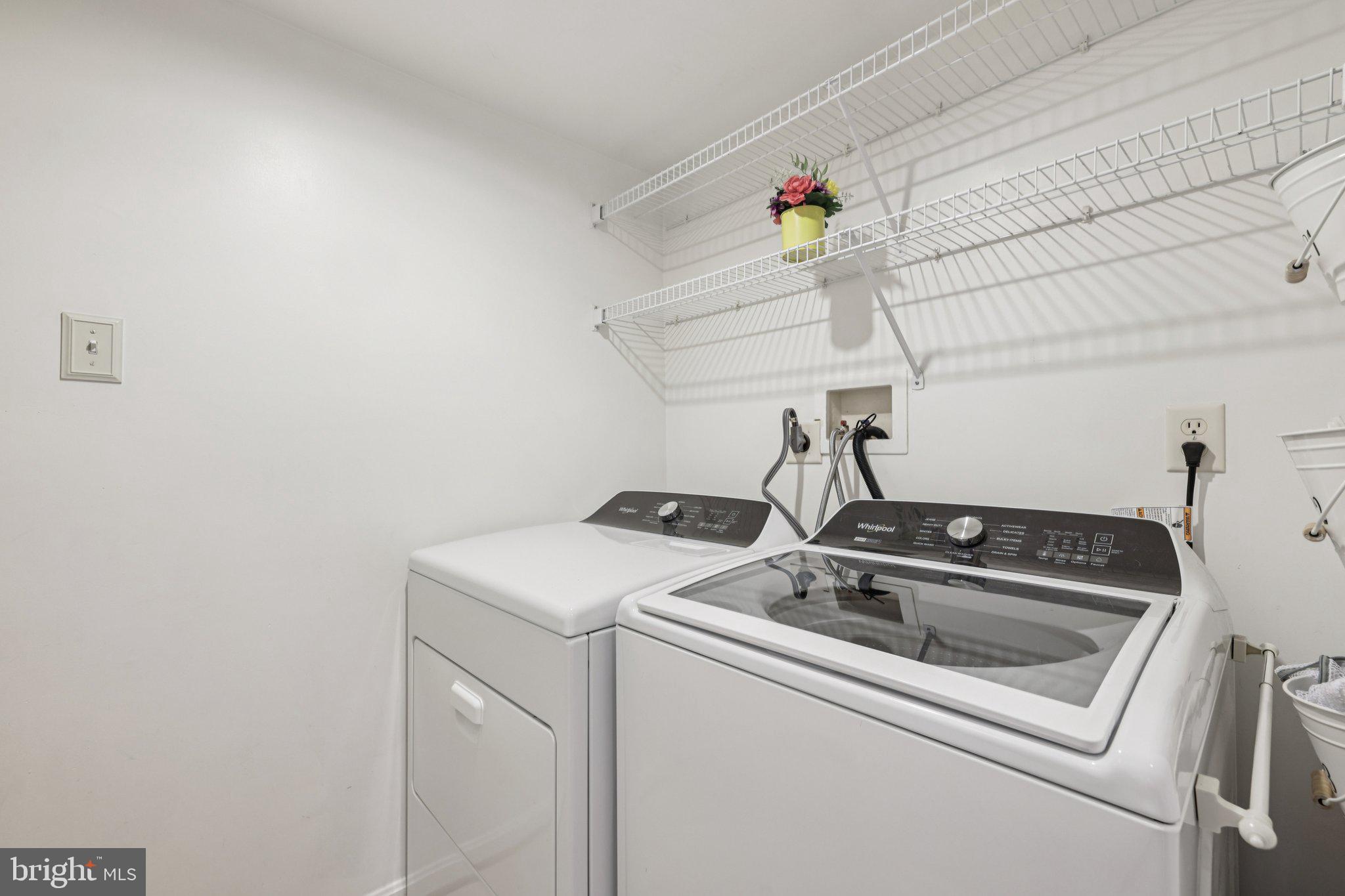 RUSSETT - Residential