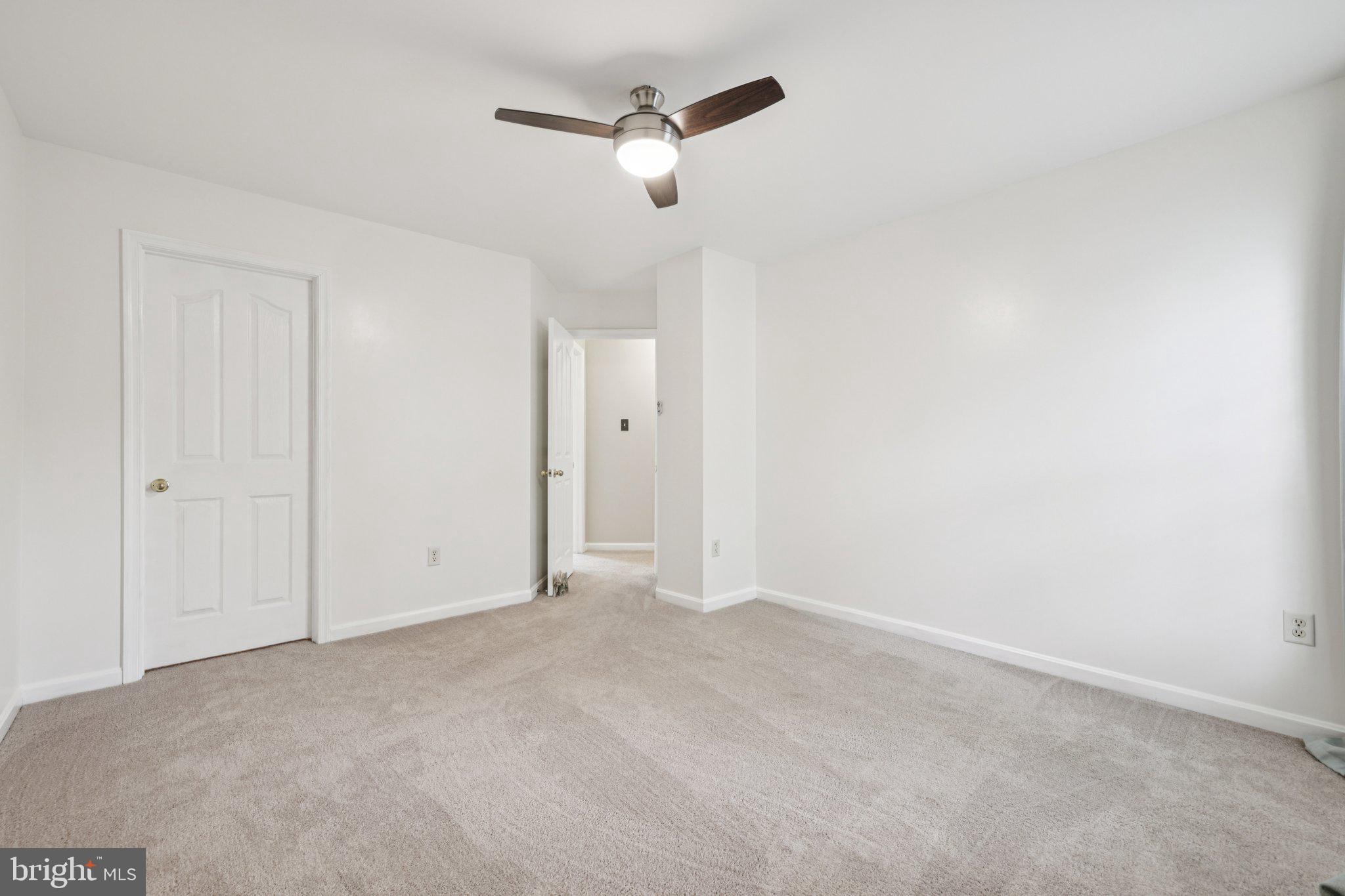 RUSSETT - Residential