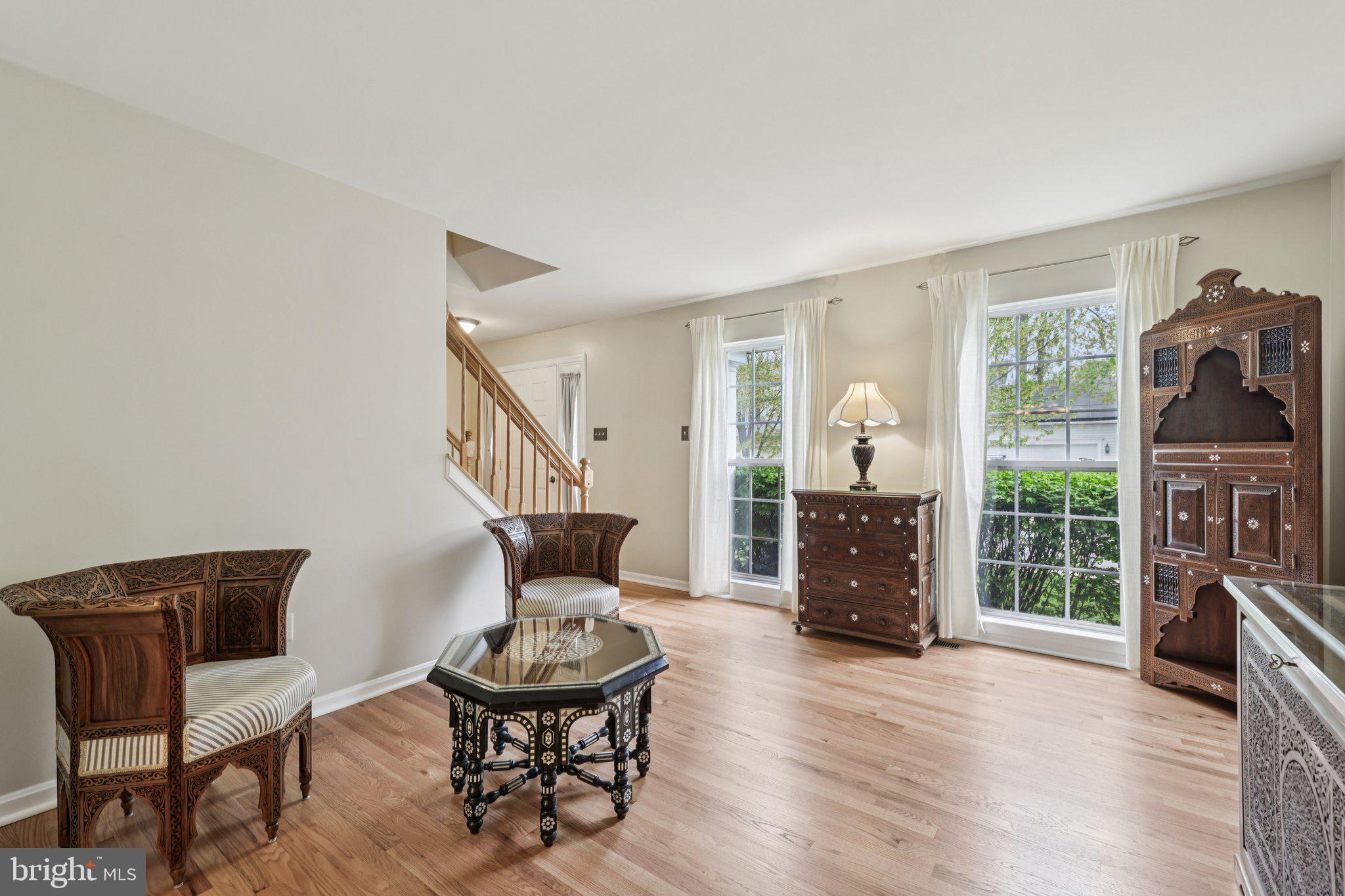 RUSSETT - Residential