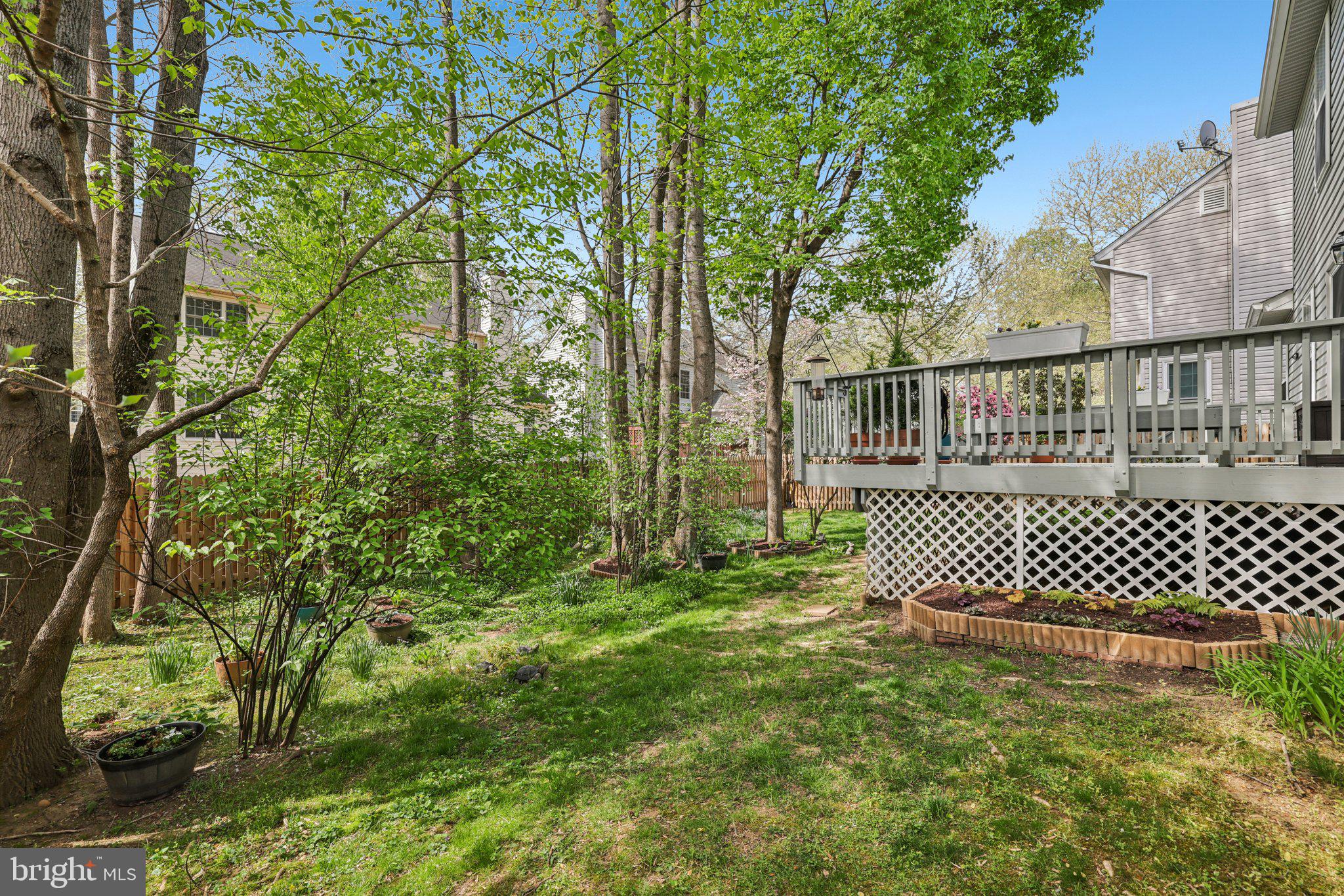 RUSSETT - Residential