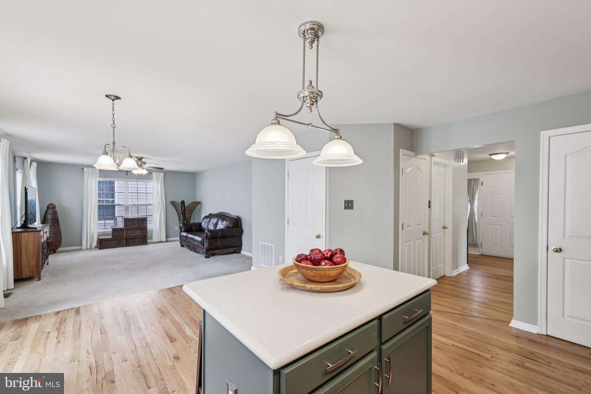 RUSSETT - Residential