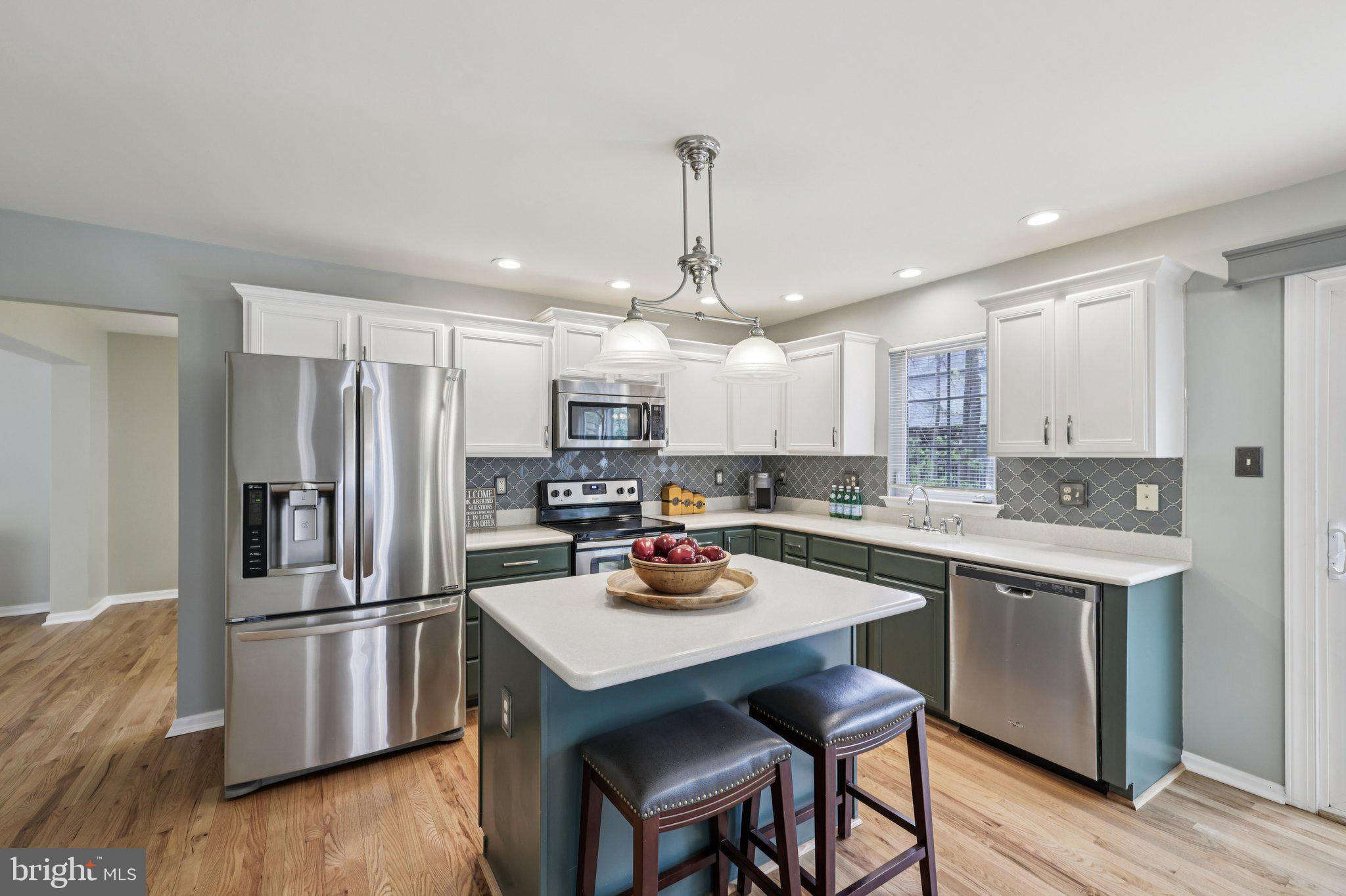 RUSSETT - Residential