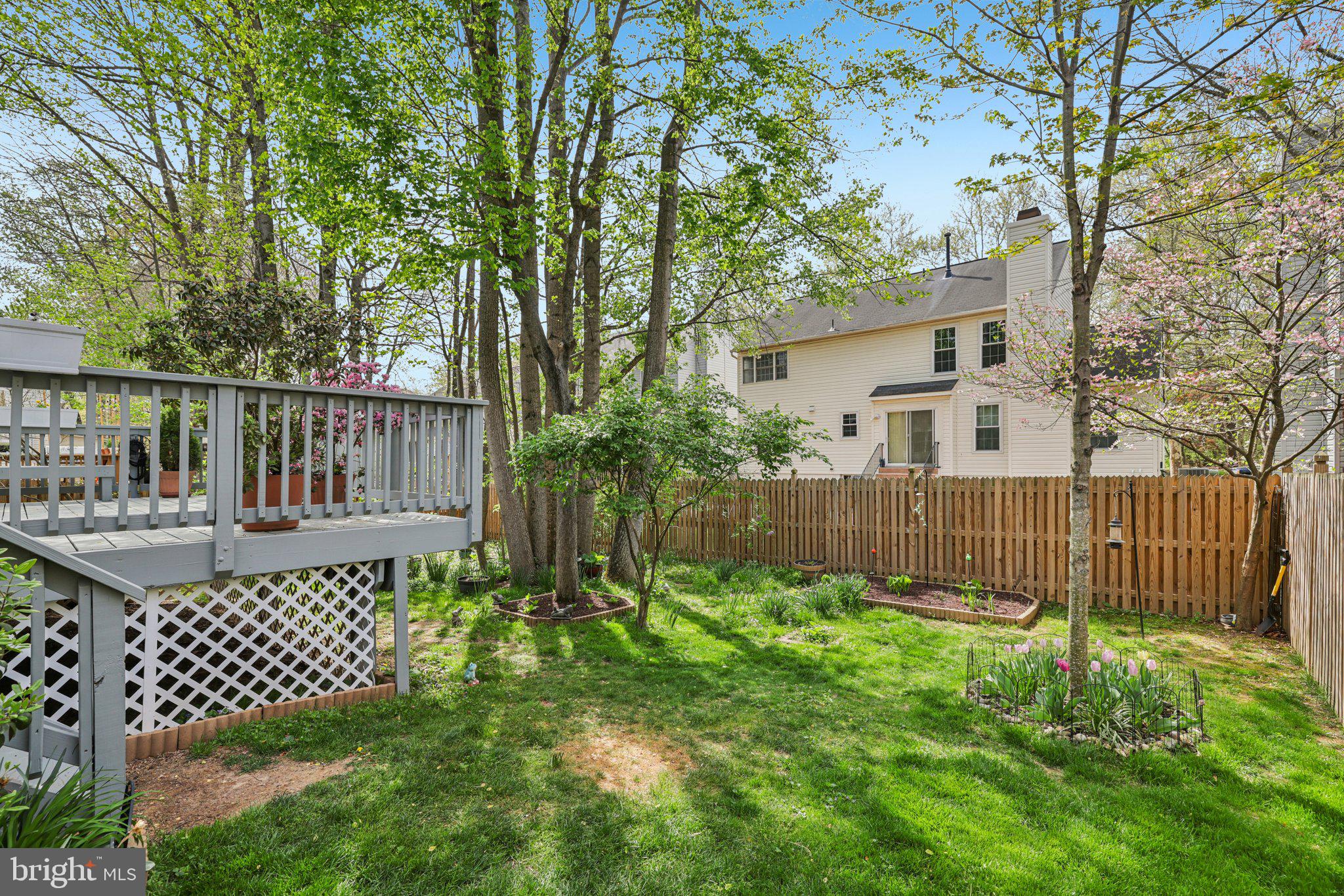 RUSSETT - Residential