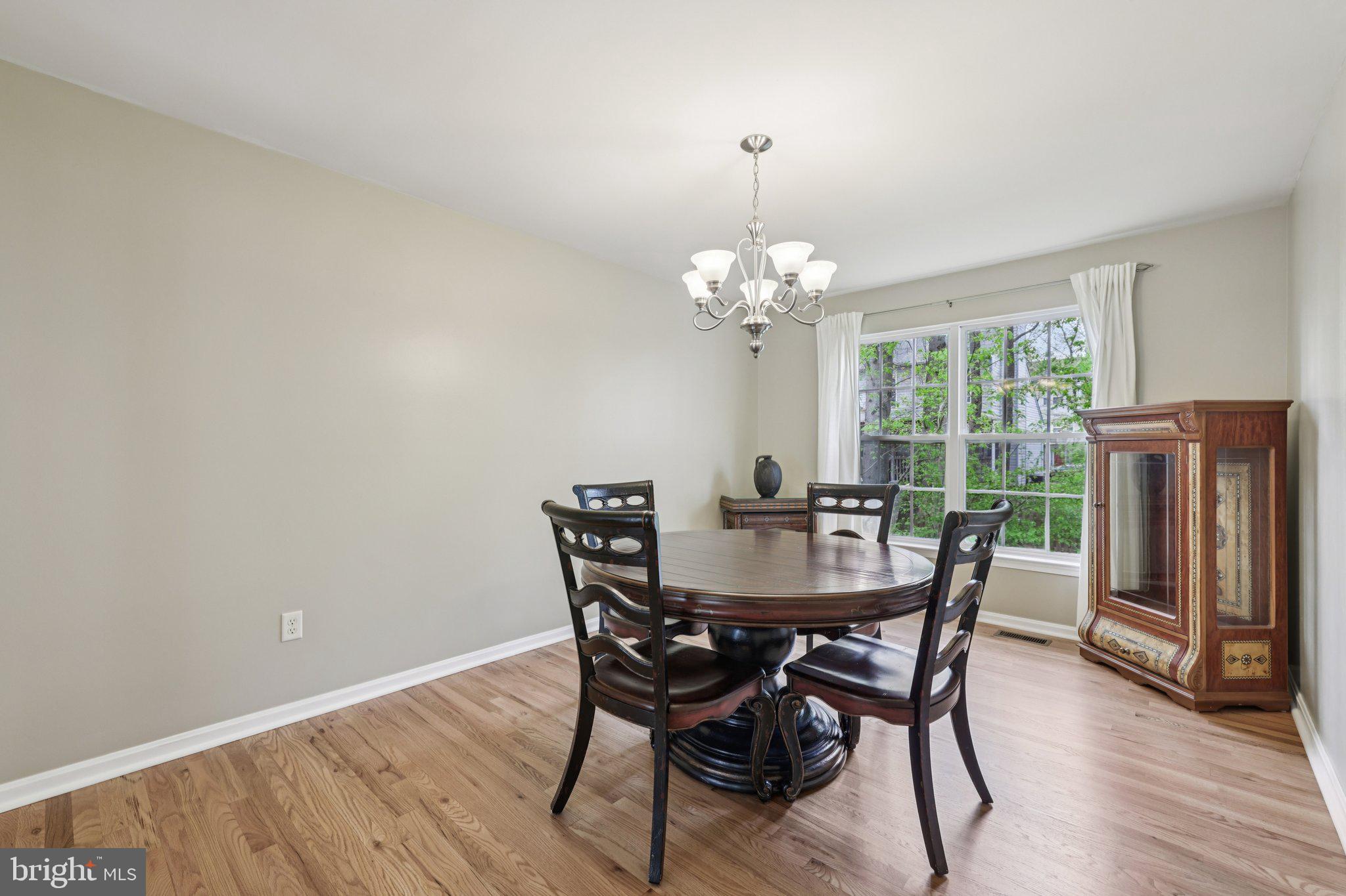 RUSSETT - Residential