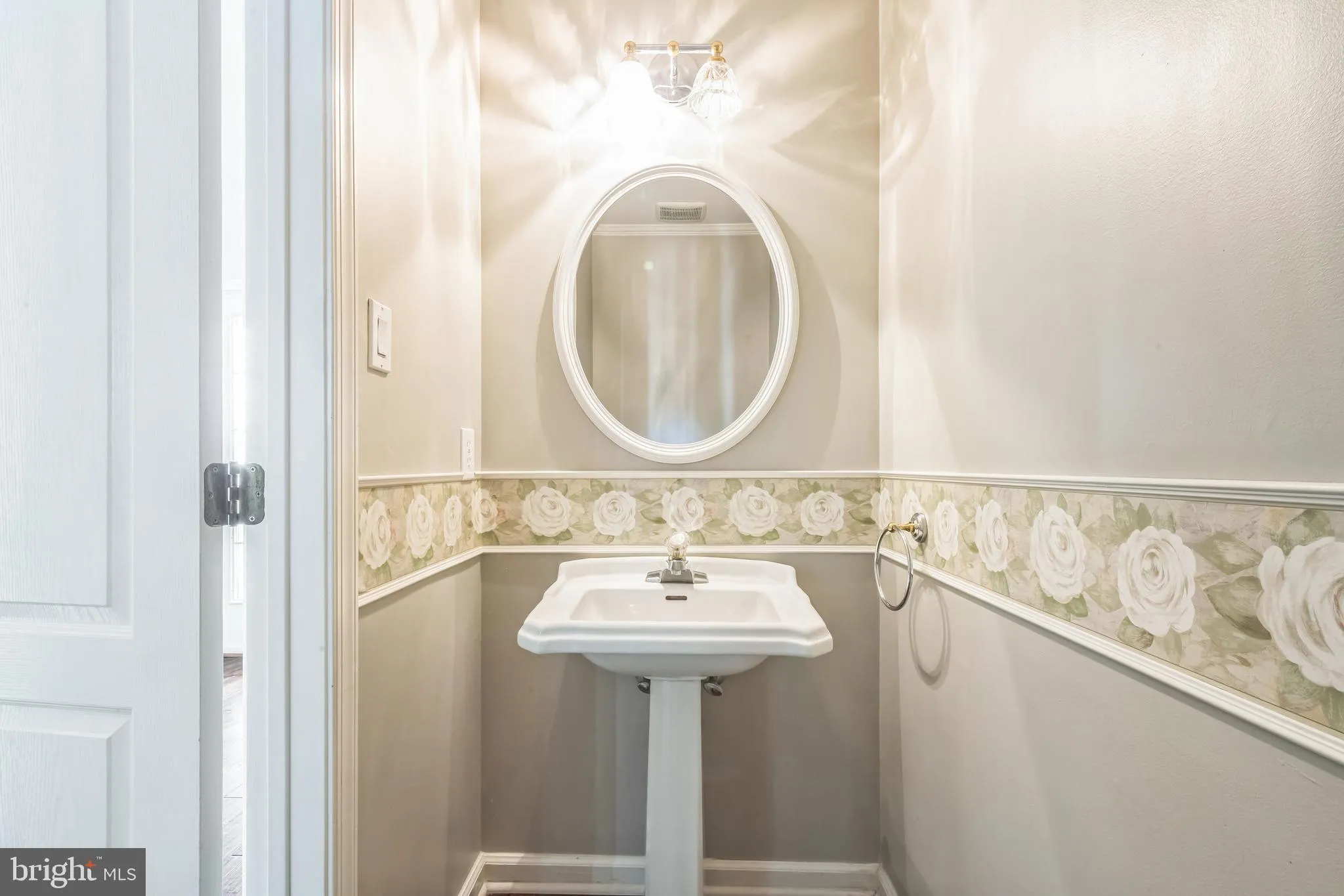 Medford, New Jersey 08055, United States, 4 Bedrooms Bedrooms, ,3 BathroomsBathrooms,Residential,Active,179348