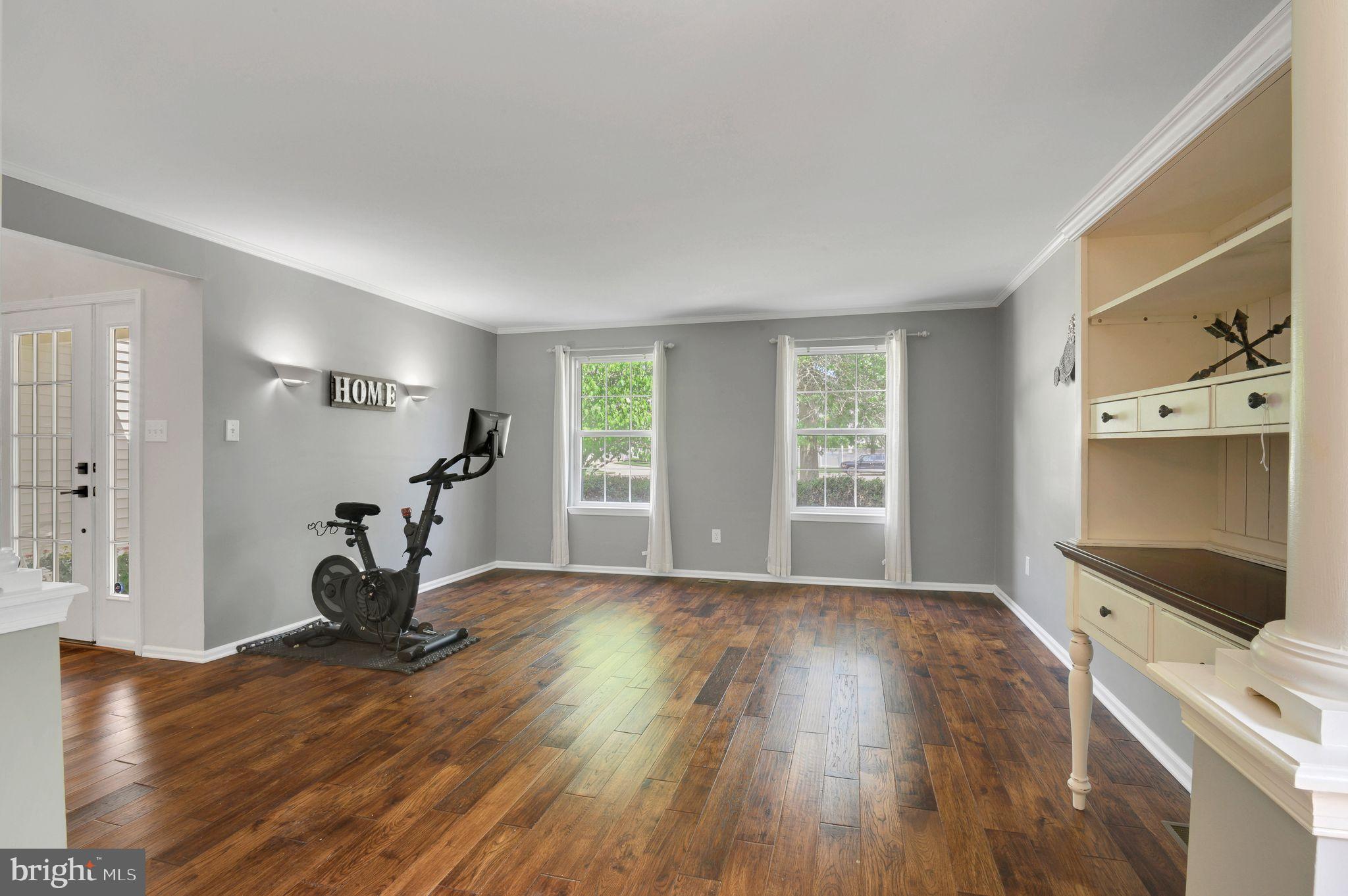 27 SADDLER DRIVE