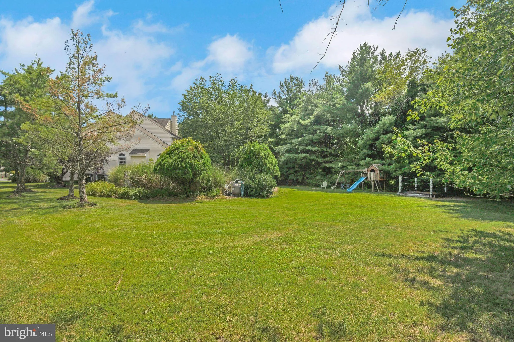 Medford, New Jersey 08055, United States, 4 Bedrooms Bedrooms, ,3 BathroomsBathrooms,Residential,Active,179348