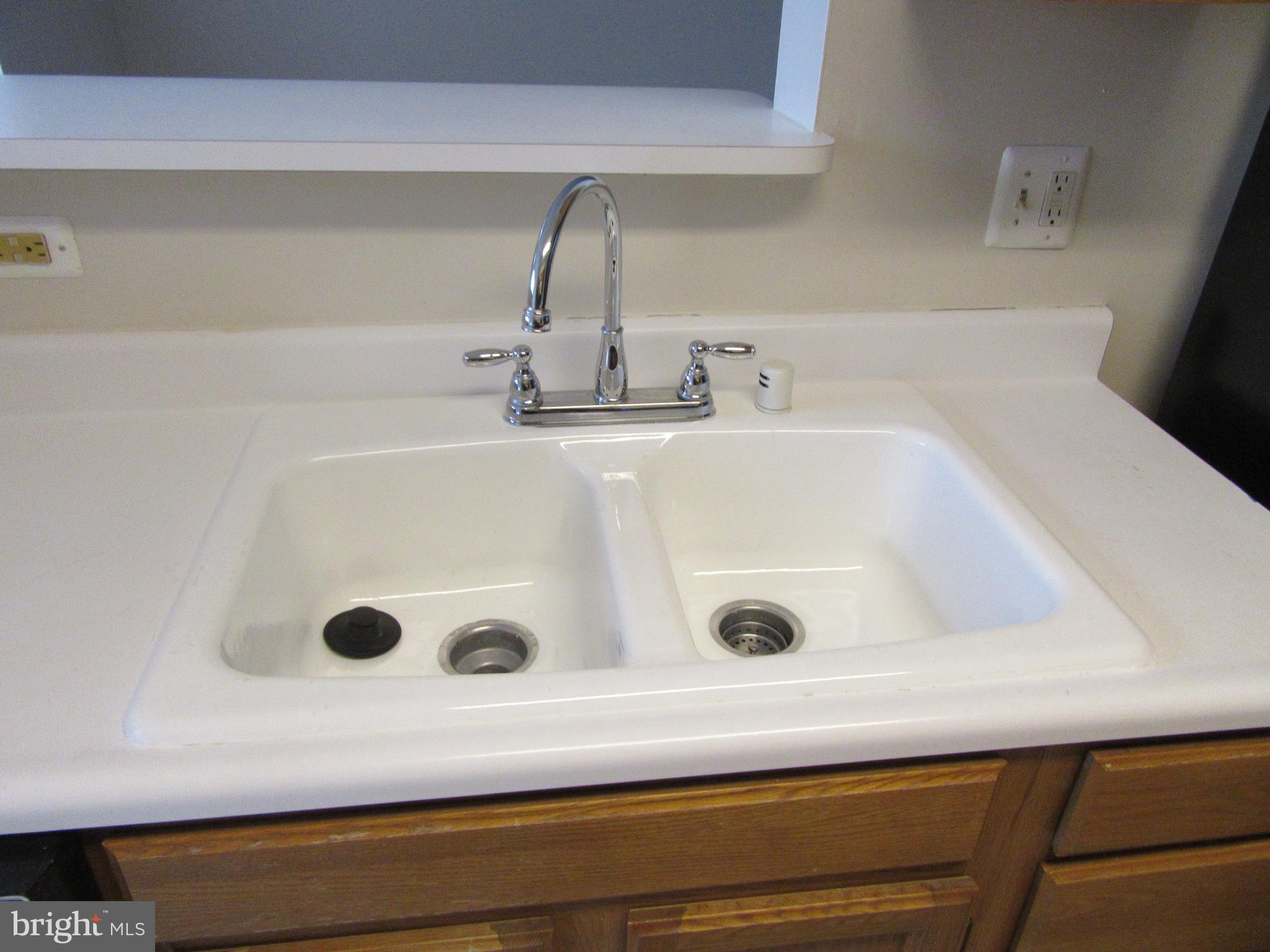 STRATFORD CONDOS - Residential Lease