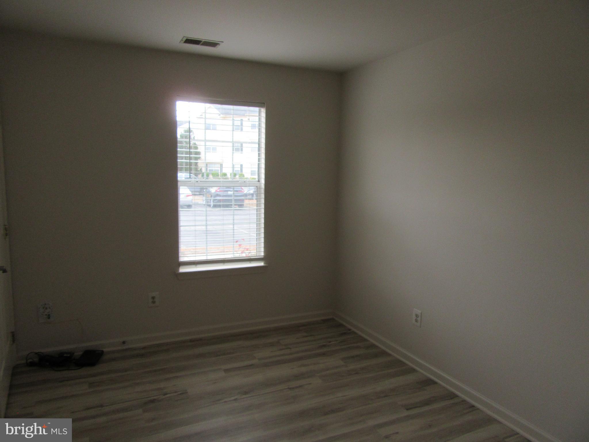 STRATFORD CONDOS - Residential Lease