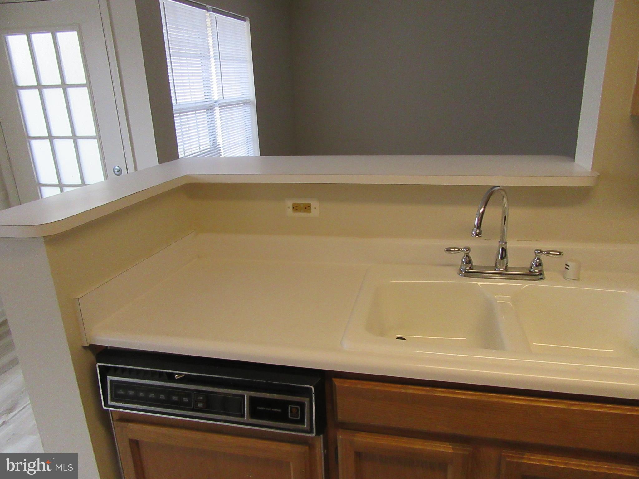 STRATFORD CONDOS - Residential Lease