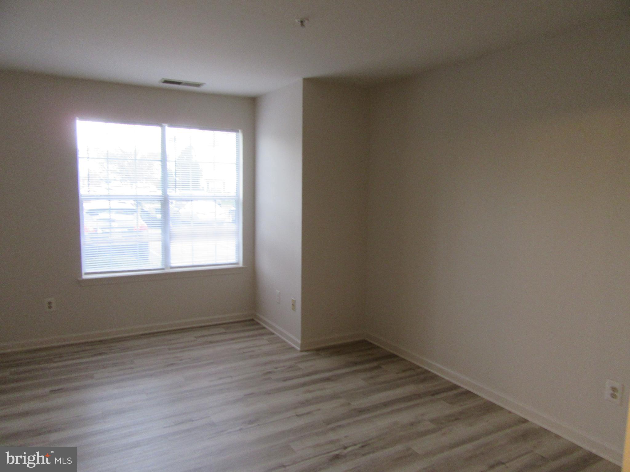 STRATFORD CONDOS - Residential Lease