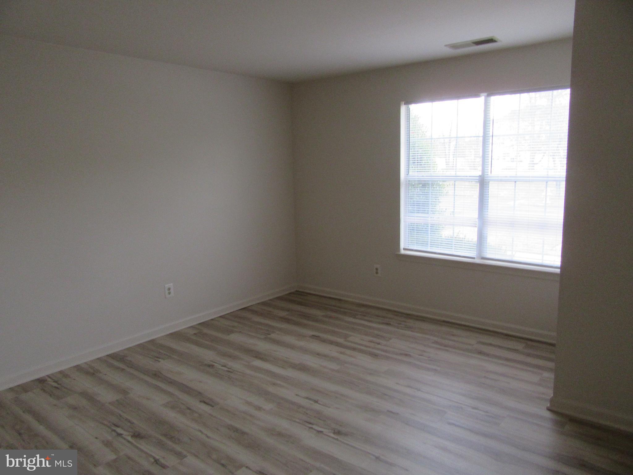 STRATFORD CONDOS - Residential Lease