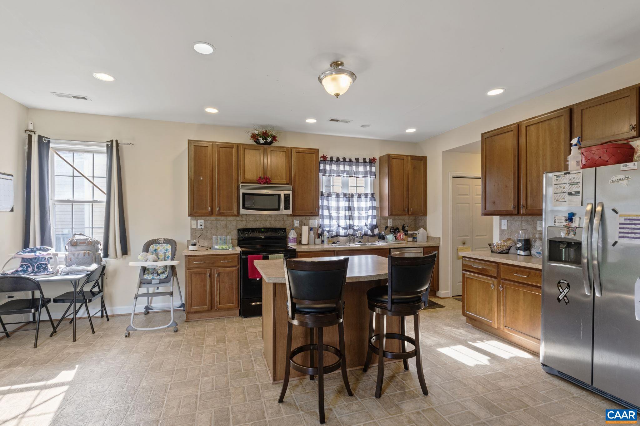 SPRING CREEK - Residential