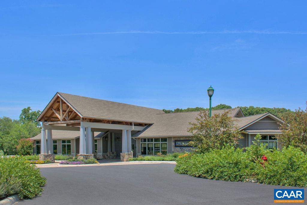 SPRING CREEK - Residential