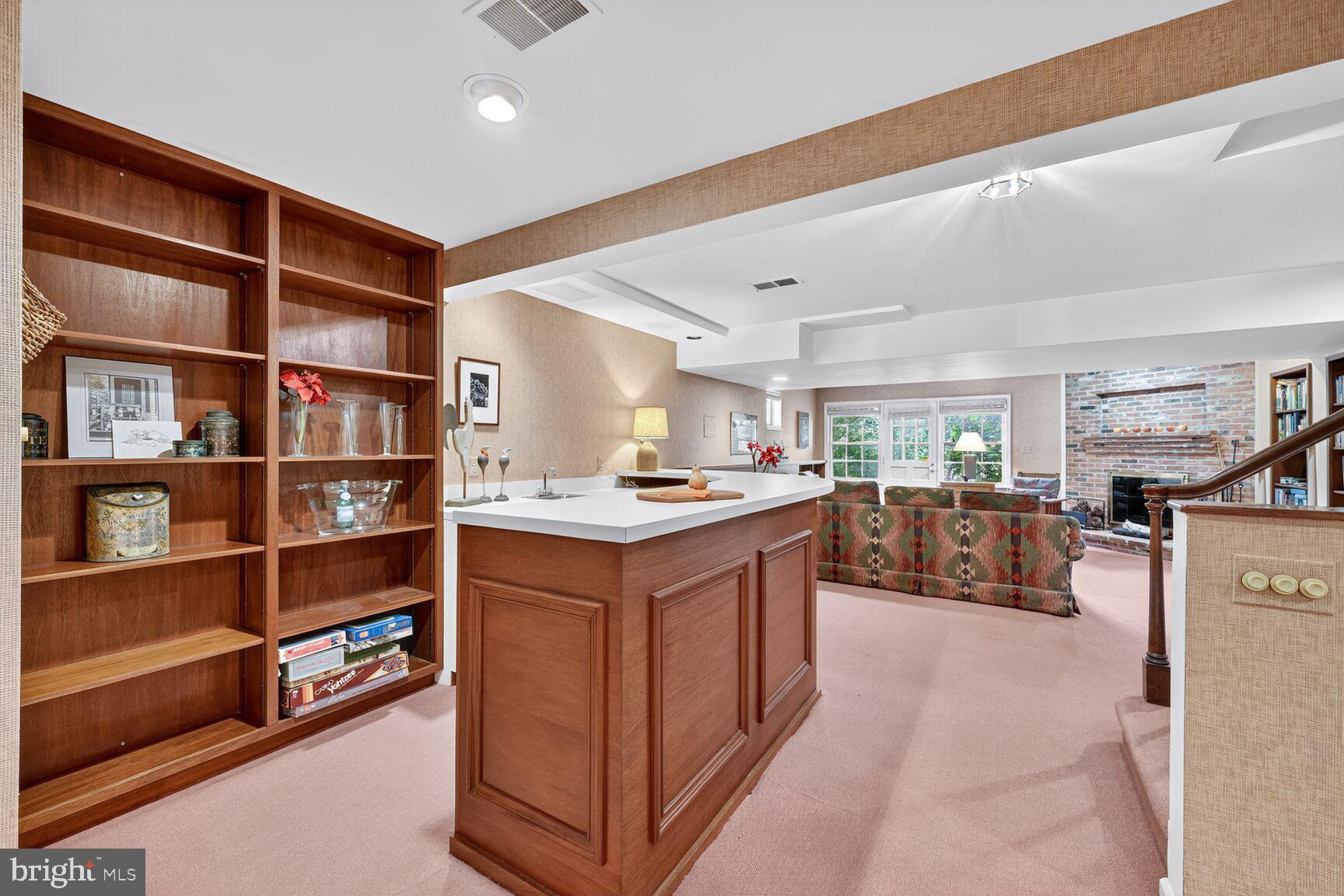 BANNOCKBURN ESTATES - Residential