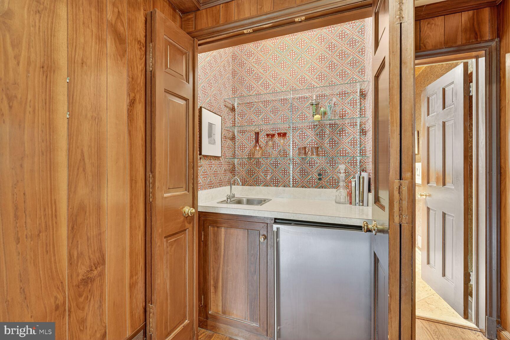 BANNOCKBURN ESTATES - Residential