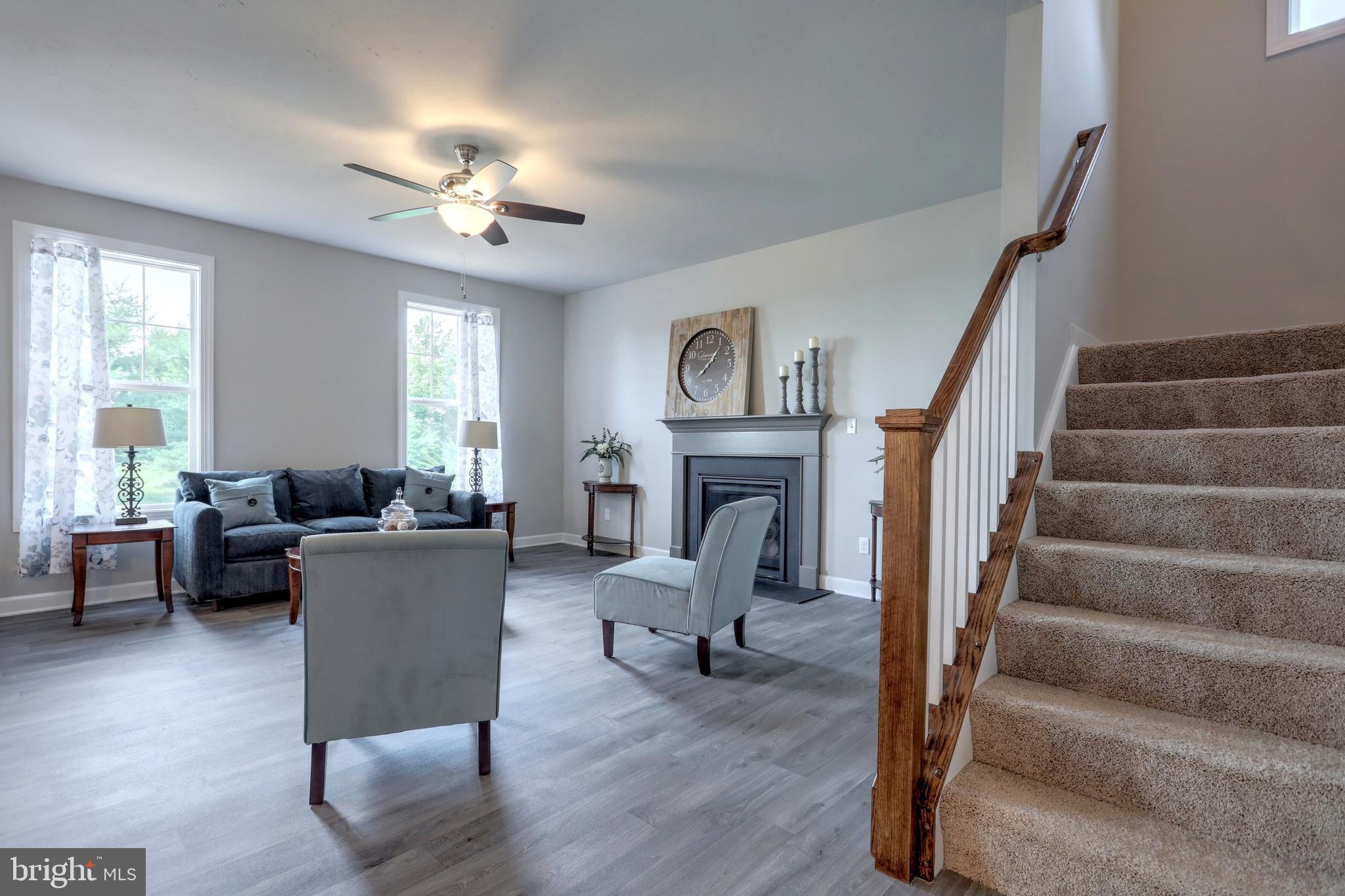 SALEM OVERLOOK - Residential