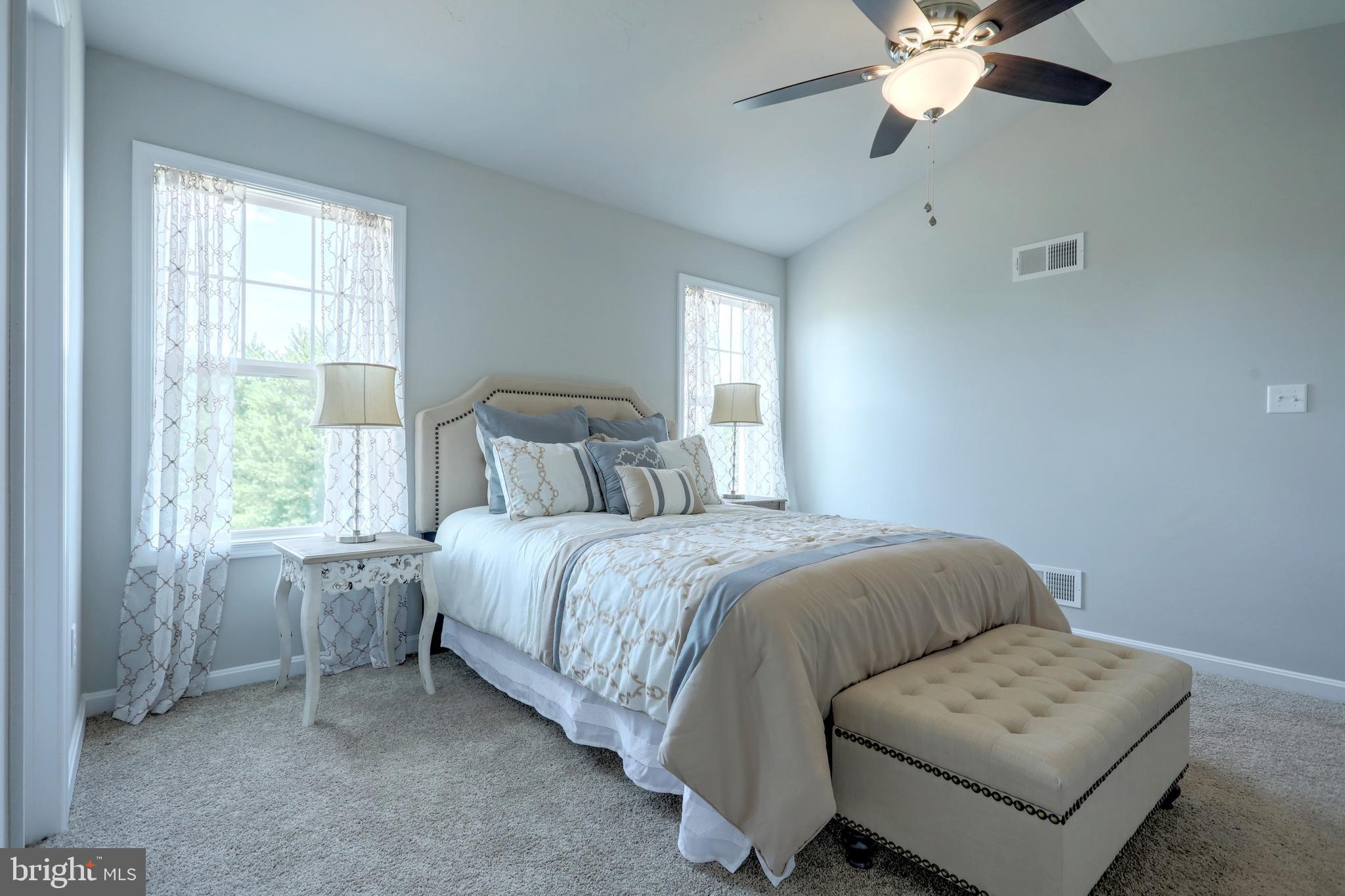 SALEM OVERLOOK - Residential