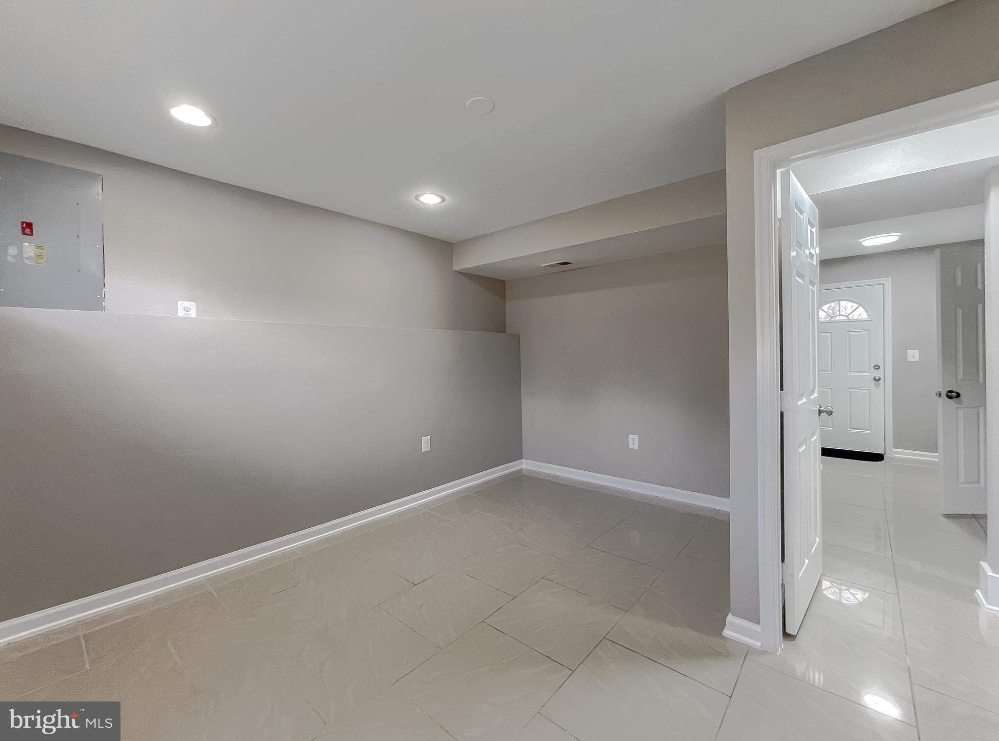 HIGHLAND PARK - Residential