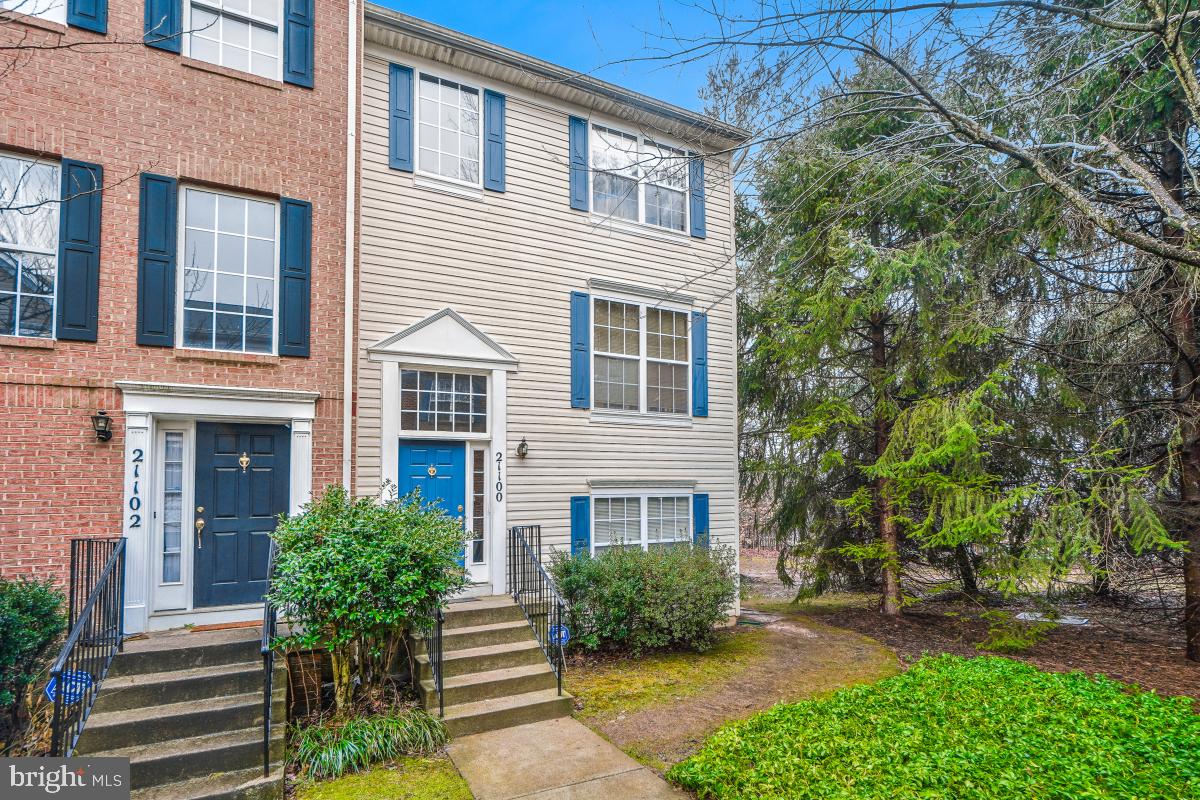 21100 CAMOMILE COURT UN 103