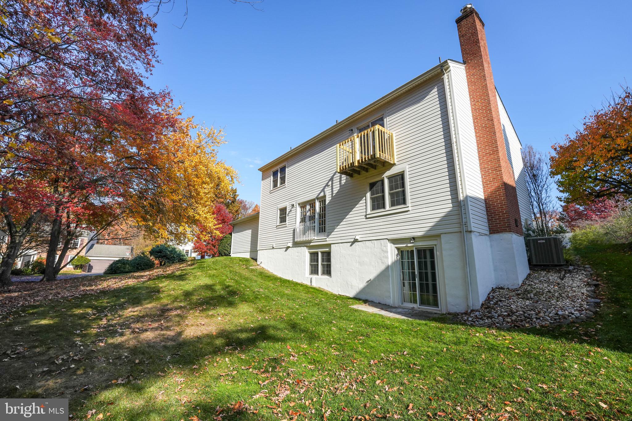 FAIR OAKS ESTATES - Residential