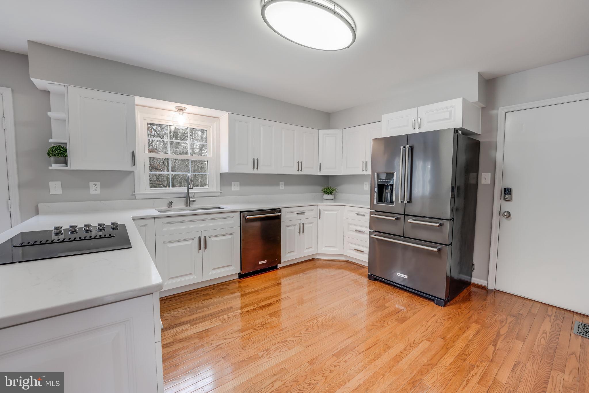 FAIR OAKS ESTATES - Residential