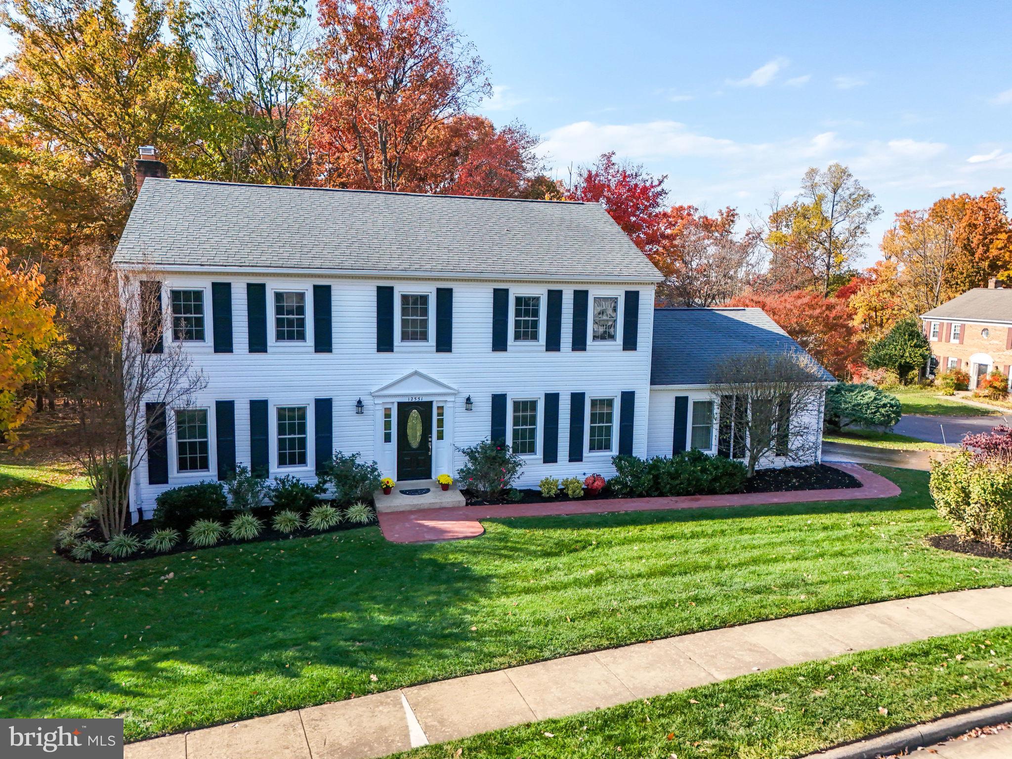 FAIR OAKS ESTATES - Residential