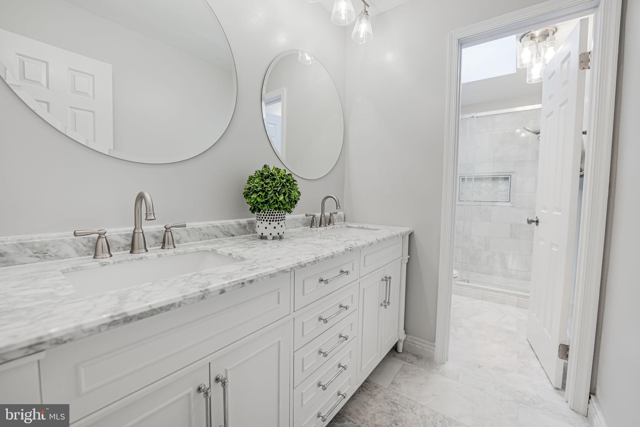 FAIR OAKS ESTATES - Residential