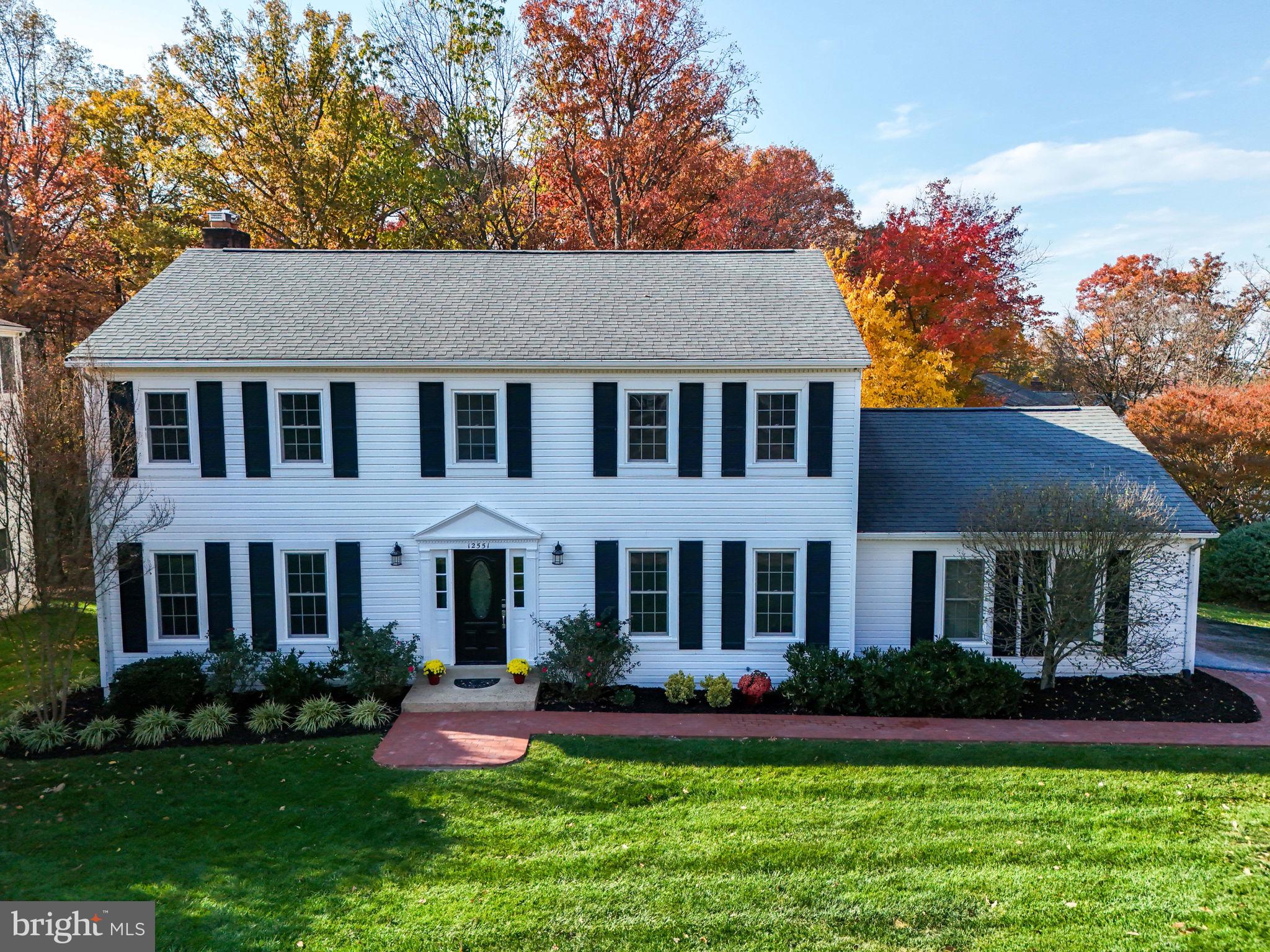 FAIR OAKS ESTATES - Residential