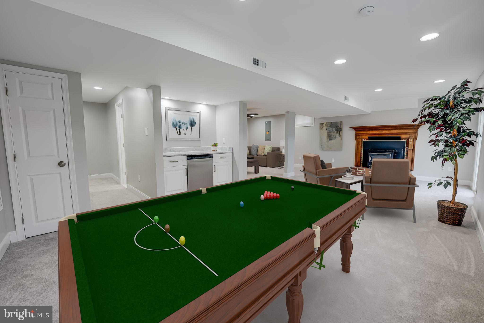 FAIR OAKS ESTATES - Residential