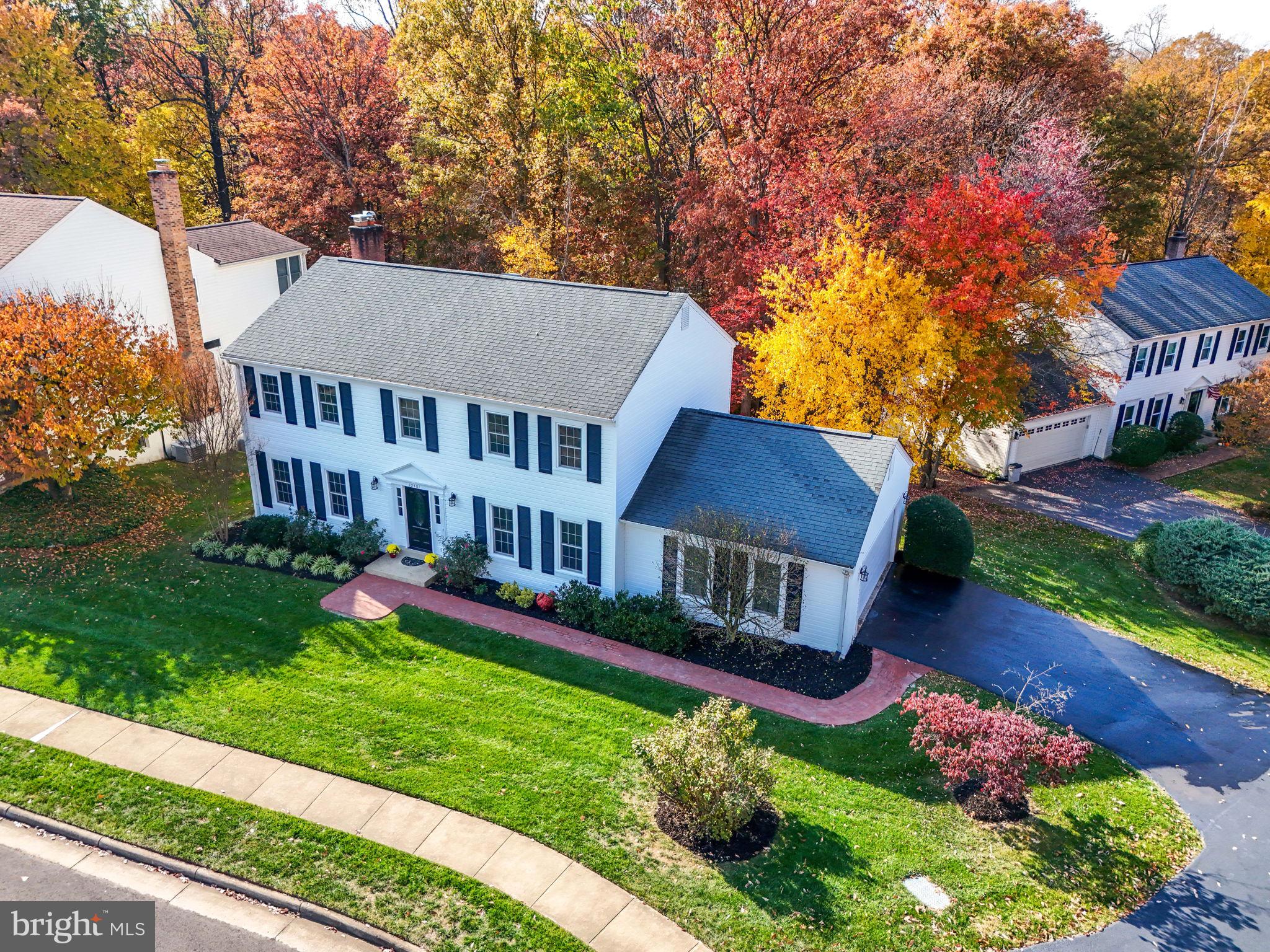 FAIR OAKS ESTATES - Residential