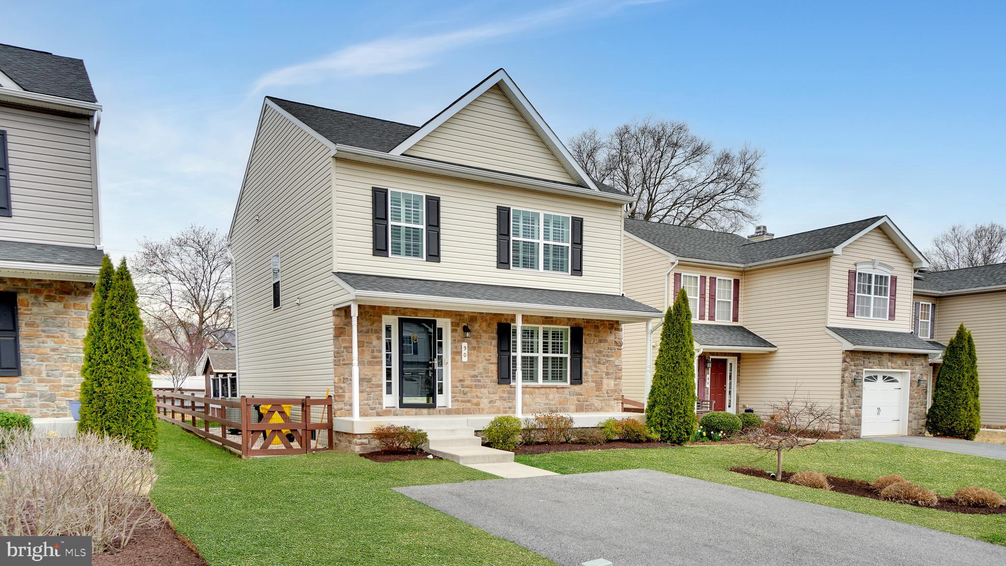 GRANDE VIEW PARK - Residential