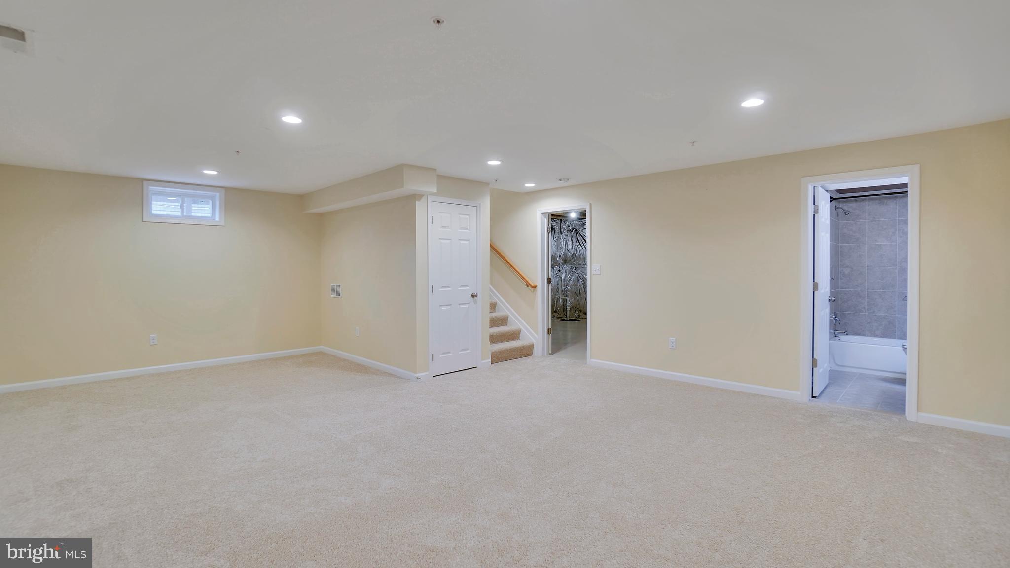 GRANDE VIEW PARK - Residential