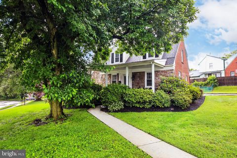 1004 STONEYBROOK DRIVE SPRINGFIELD PA 19064