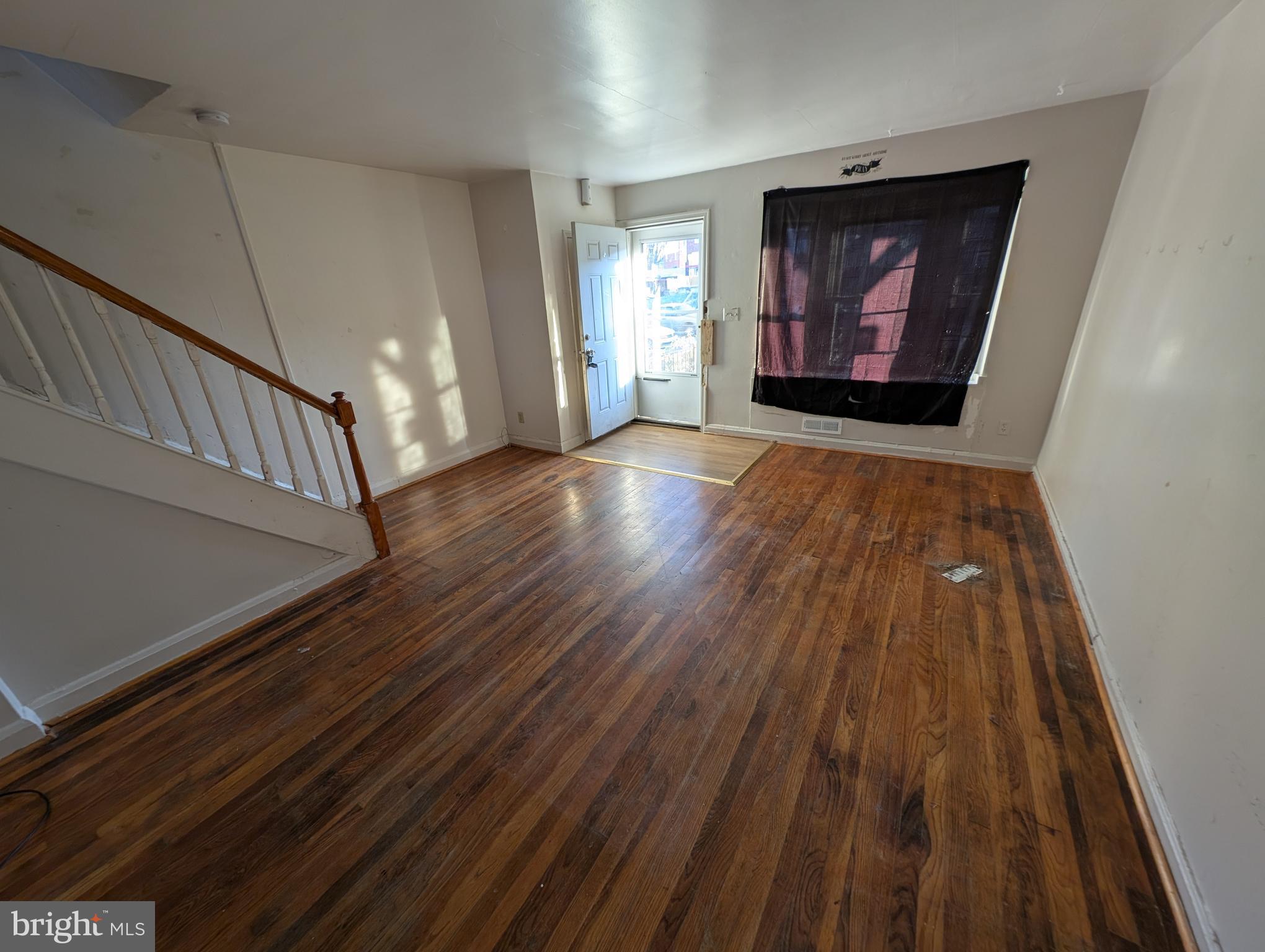 MIDDLESEX - Residential