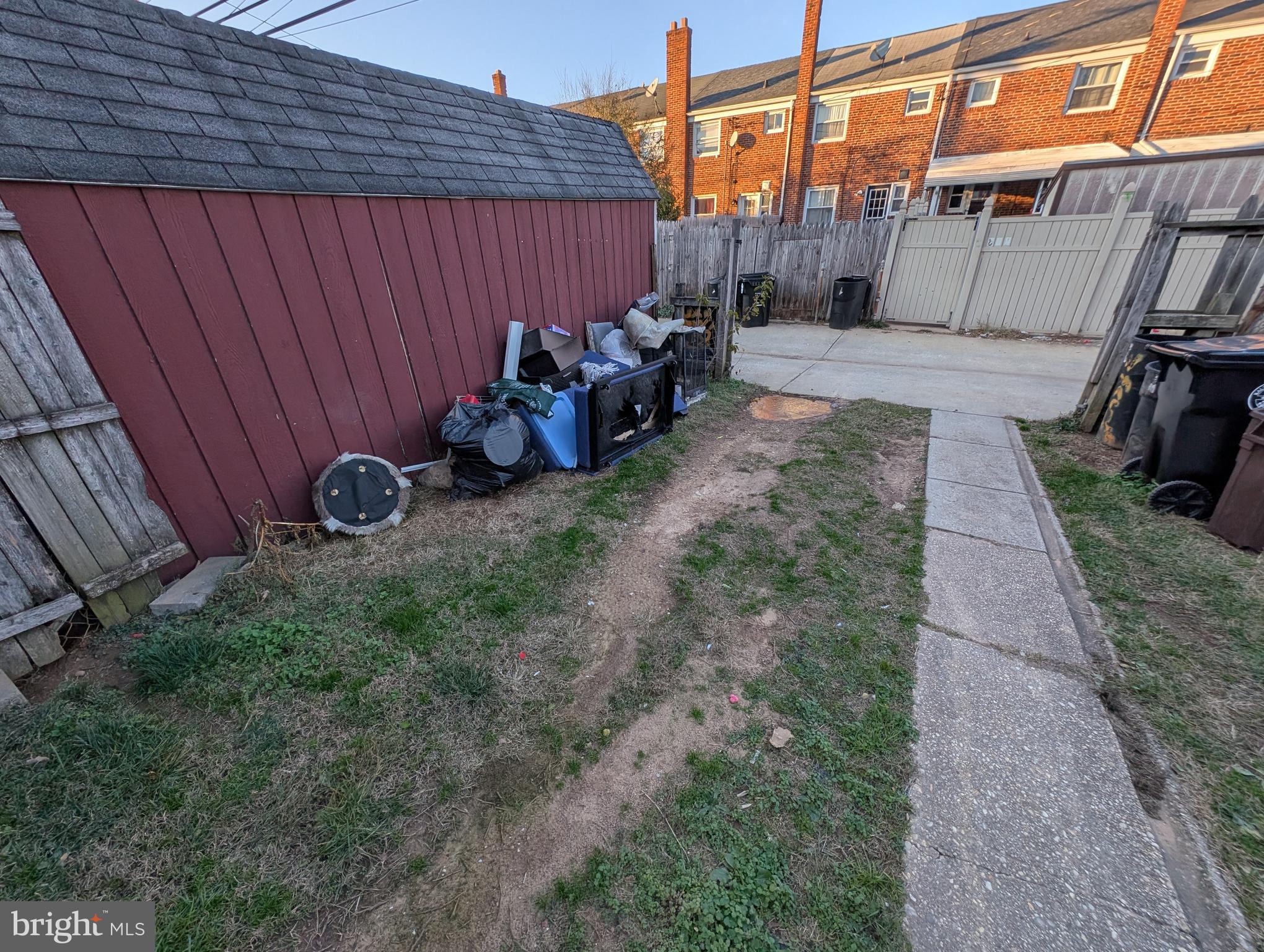 MIDDLESEX - Residential